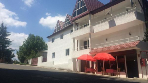 Отель The Role House  Gurdschaani
